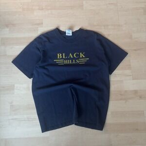 Y2K Black Hills Navy Blue Spellout Graphic T Shirt Sz L